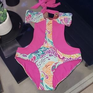 💓Gorgeous one pieces 💓
